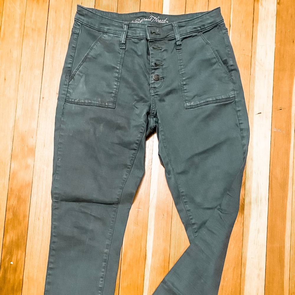 Button up, dusty olive, high waist pant